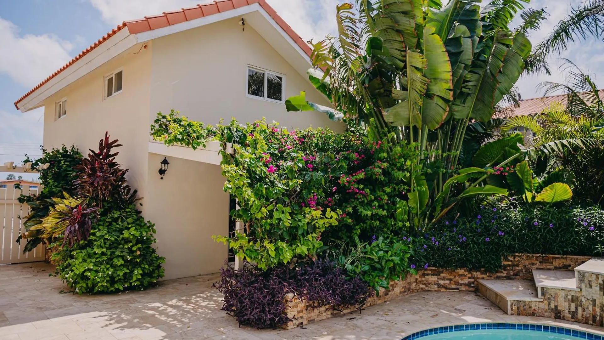 Cozy 1-Bedroom-Apartment 2 Km From Eagle Beach Palm Beach